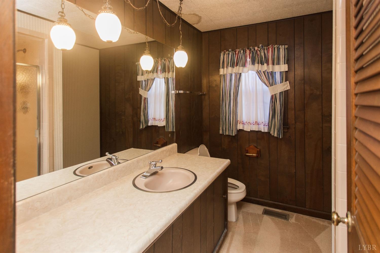 1314 Grove Road Lynchburg, VA 24502 - Photo 45 of 66 Gallery Image 45