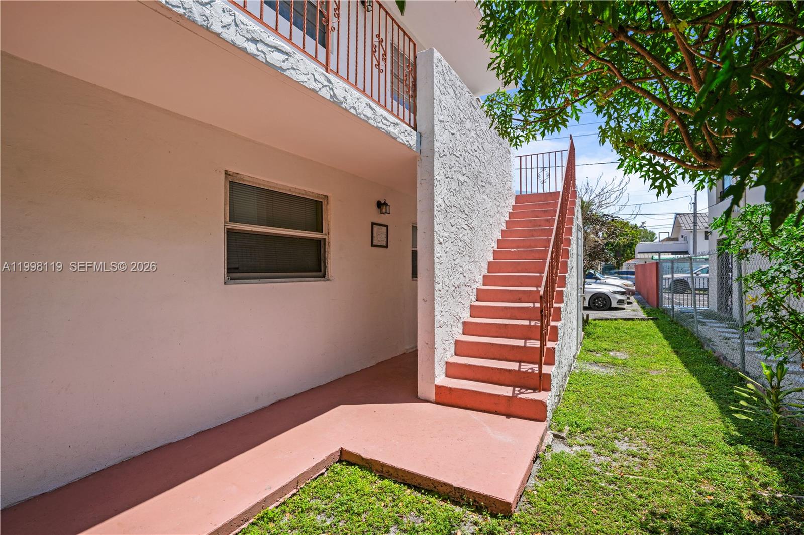 461 Southwest 7th Street, Unit 5 Miami, FL 33130 - Photo 3 of 17