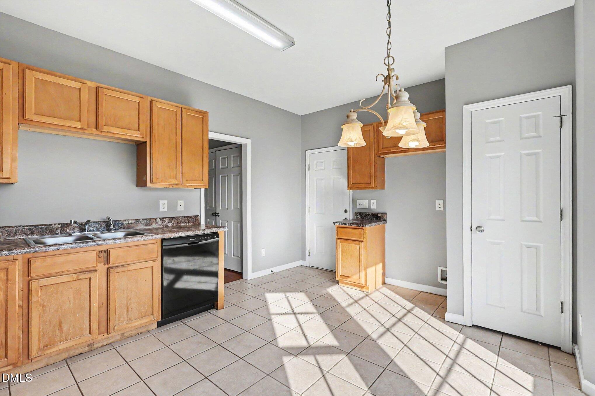 7304 Singlepond Lane Willow Spring, NC 27592 - Photo 9 of 27