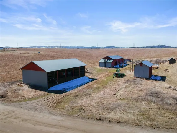 $1,299,900 | 21200 North Division Road, Colbert, WA 99005