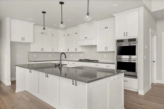 $1,299,900 | 21200 North Division Road, Colbert, WA 99005