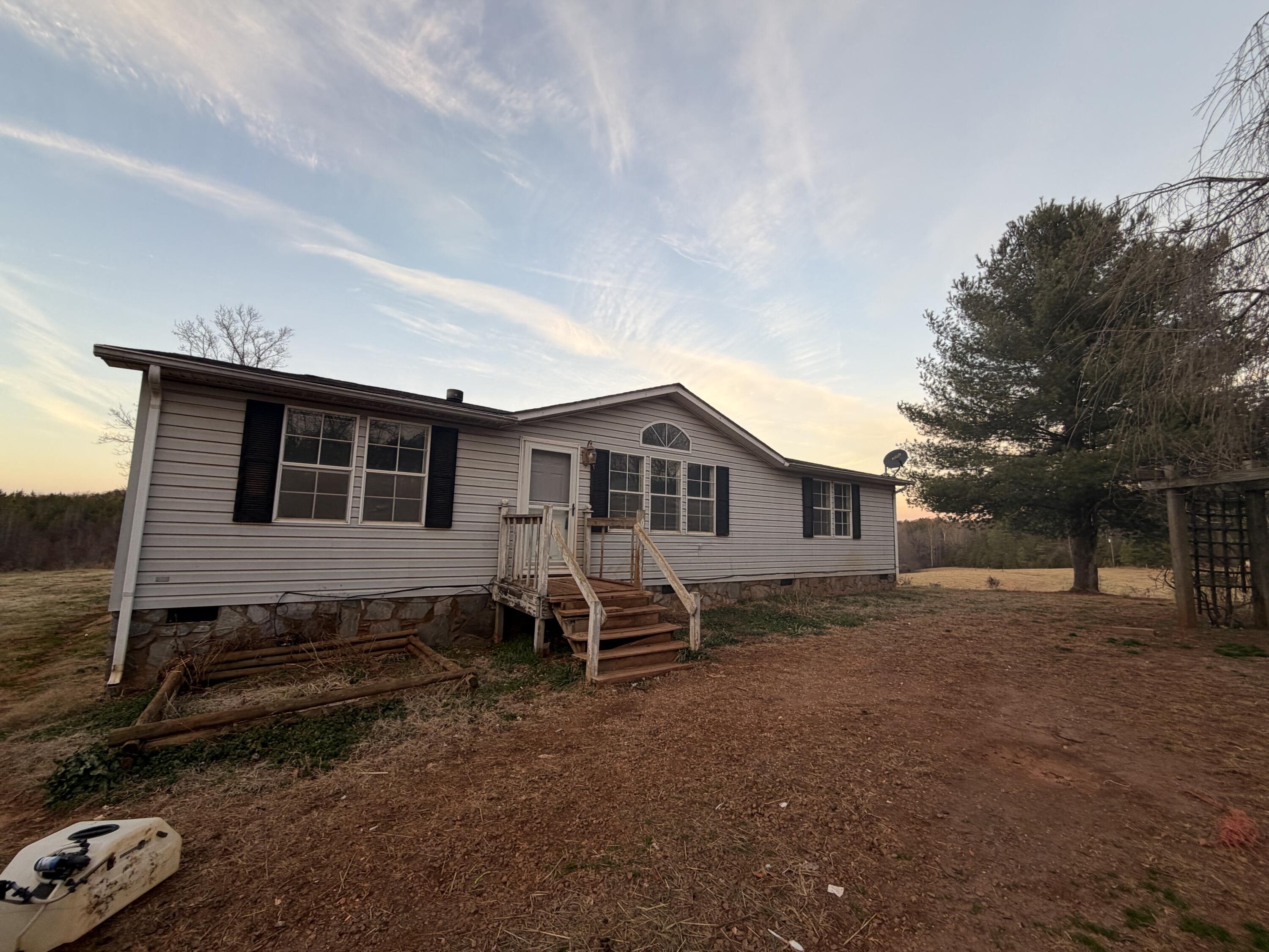 1741 Wade Road Pittsville, VA 24139 - Photo 2 of 16 IMG_1689