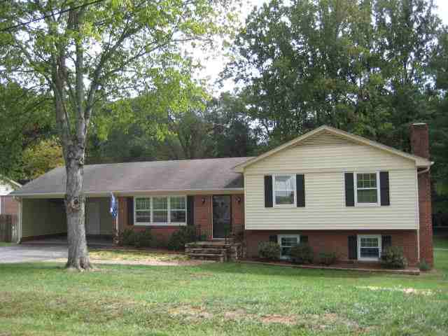 109 Longmeadow Road Taylors, SC 29687 - Photo 1 of 16 Gallery Image 1