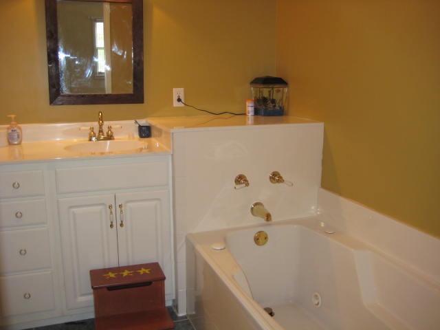 109 Longmeadow Road Taylors, SC 29687 - Photo 11 of 16 Gallery Image 11