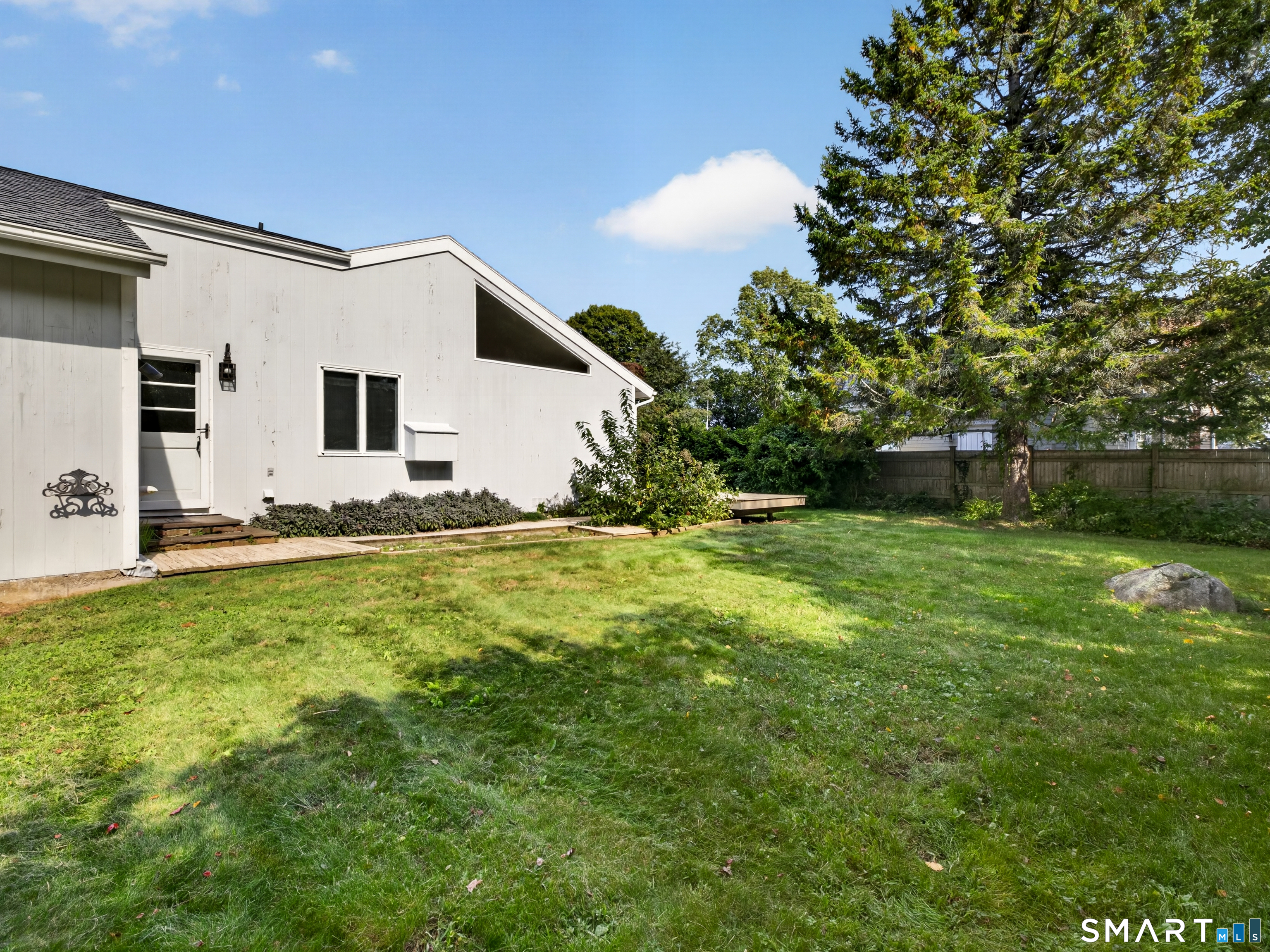 5 Old South Road Stonington, CT 06355 - Photo 26 of 32 Gallery Image 26