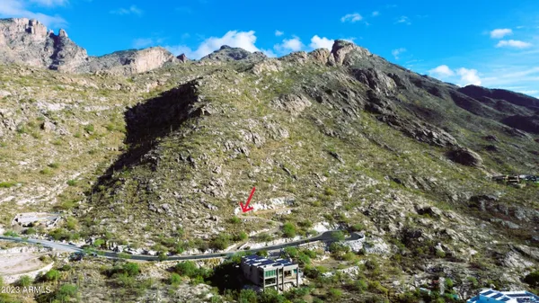 a view of outdoor space with mountain view