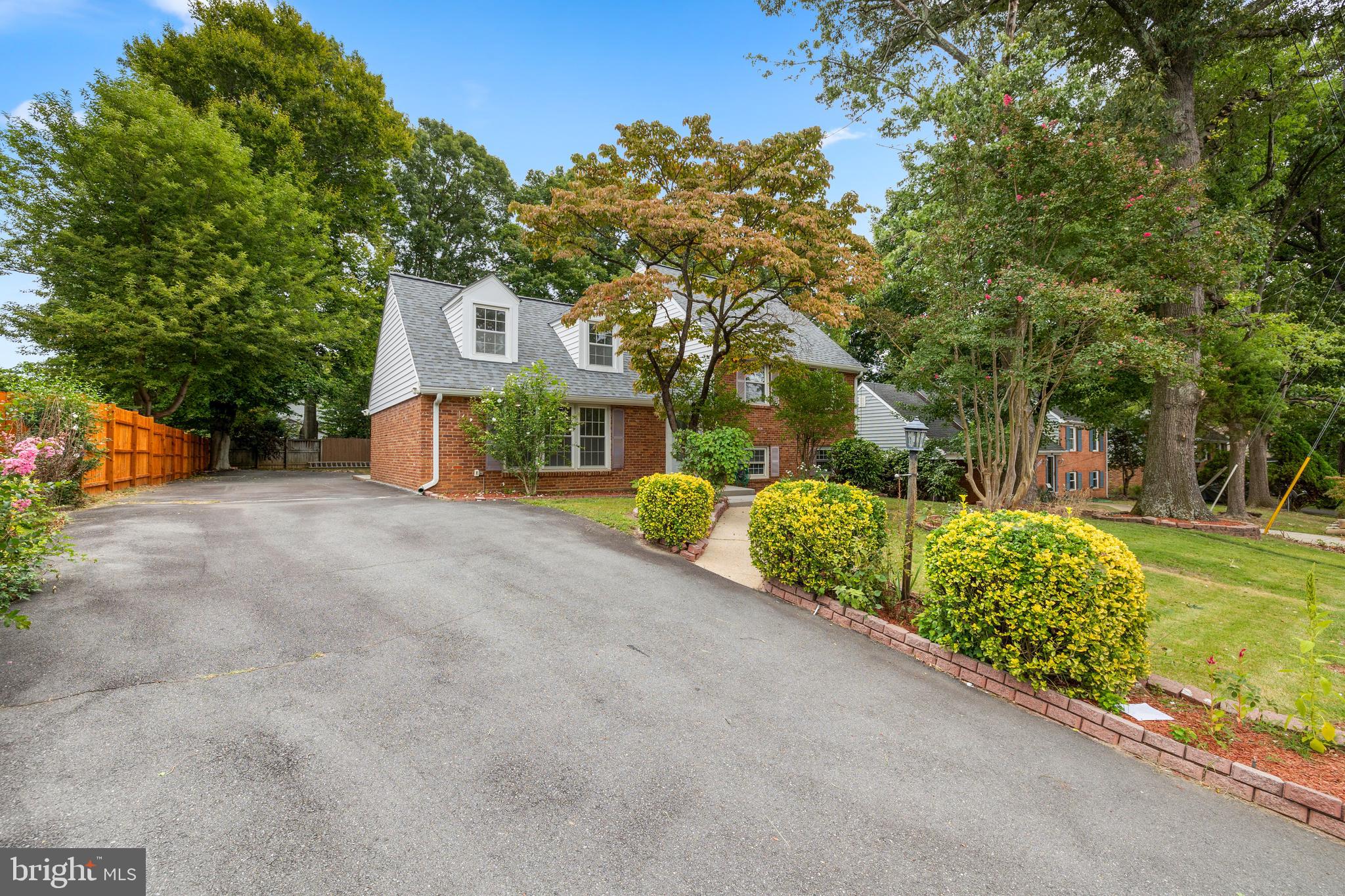 9608 Braddock Road Fairfax, VA 22032 - Photo 8 of 72 Gallery Image 8