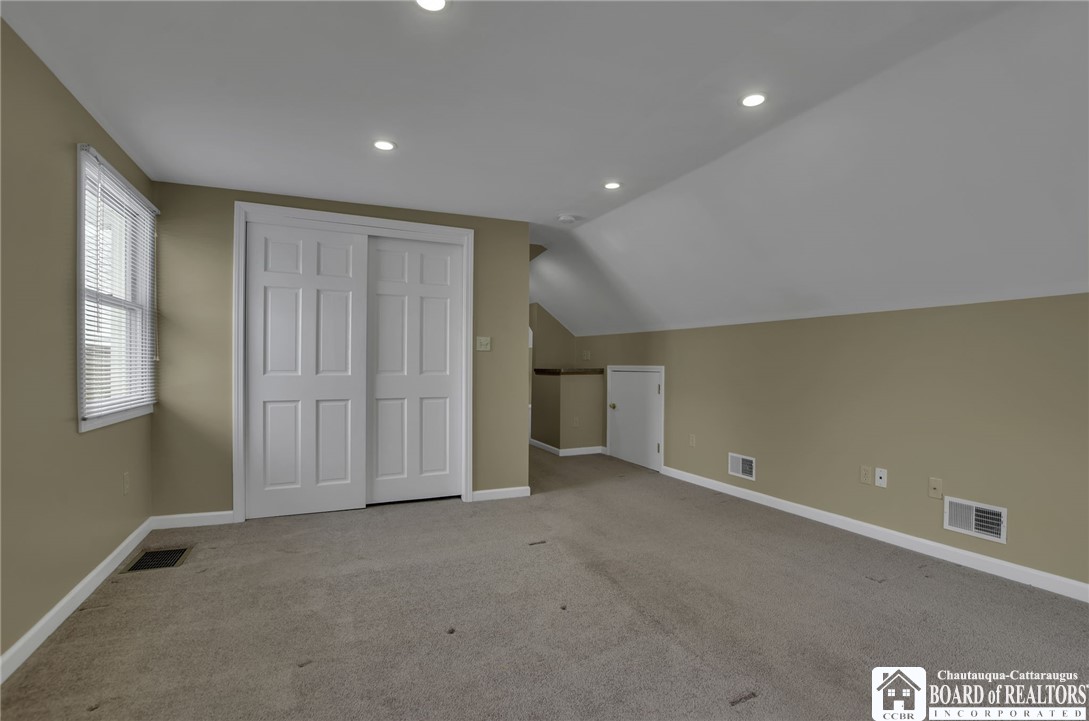 278 South Forest Road Amherst, NY 14221 - Photo 35 of 45 Unit 2 Bedroom (1)