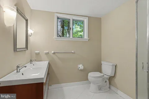 $1,250,000 | 13 High Road, New Hope, PA 18938