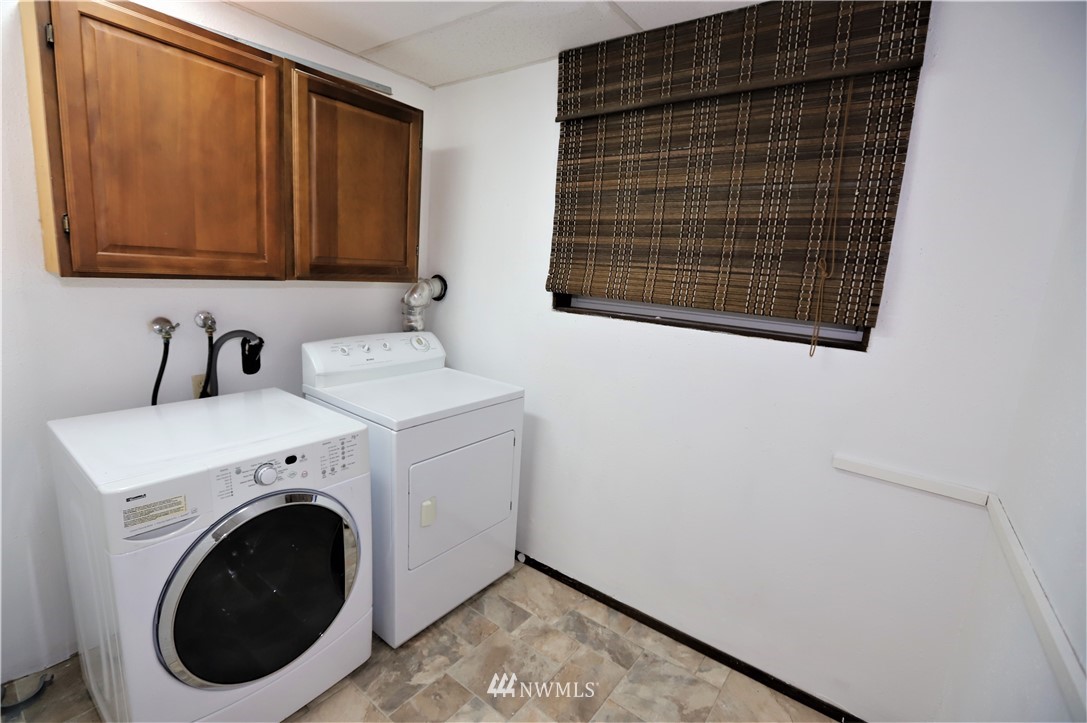 18304 108th Place Southeast Renton, WA 98055 - Photo 14 of 30 Gallery Image 14