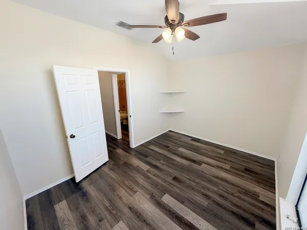 $2,300 | 9808 Delta Ridge Drive, Converse, TX 78109