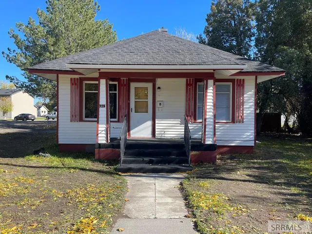 $269,900 | 725 East Judicial Street, Blackfoot, ID 83221