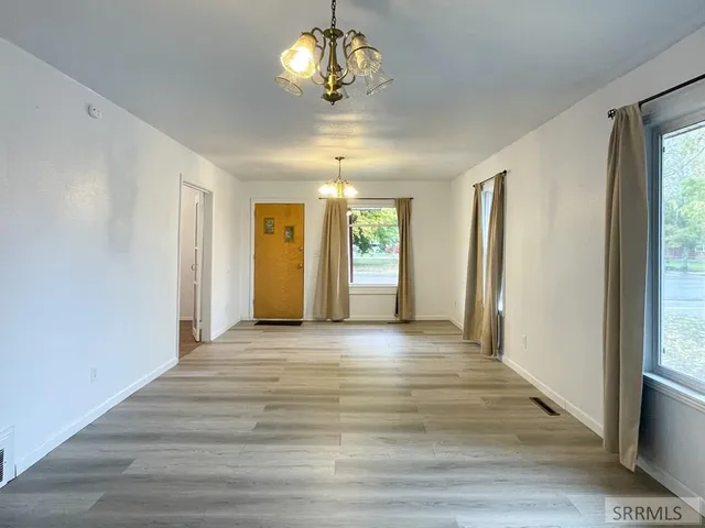 $269,900 | 725 East Judicial Street, Blackfoot, ID 83221