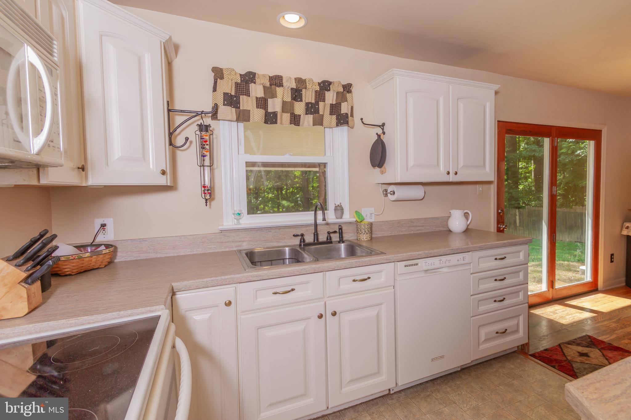 2245 Finland Road Green Lane, PA 18054 - Photo 7 of 11