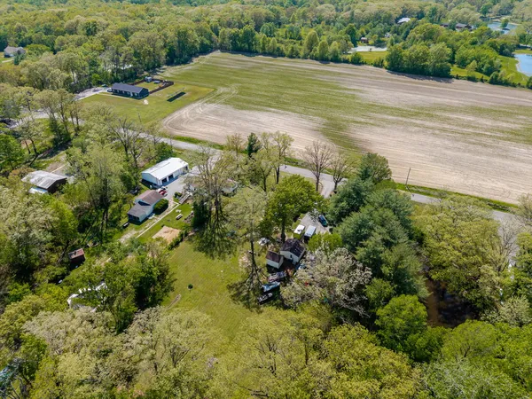 $175,000 | 1140 Race Track Road, Centralia, IL 62801