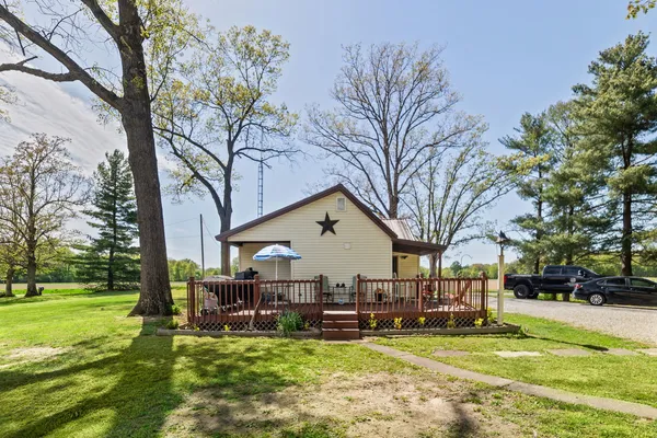 $175,000 | 1140 Race Track Road, Centralia, IL 62801