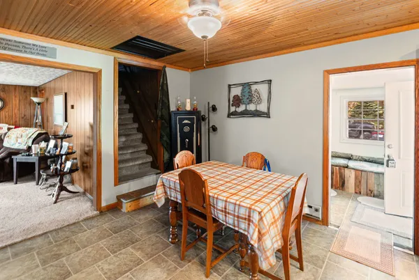$175,000 | 1140 Race Track Road, Centralia, IL 62801