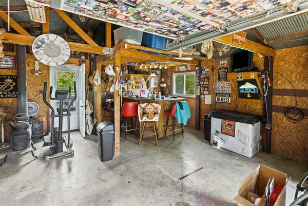 $175,000 | 1140 Race Track Road, Centralia, IL 62801