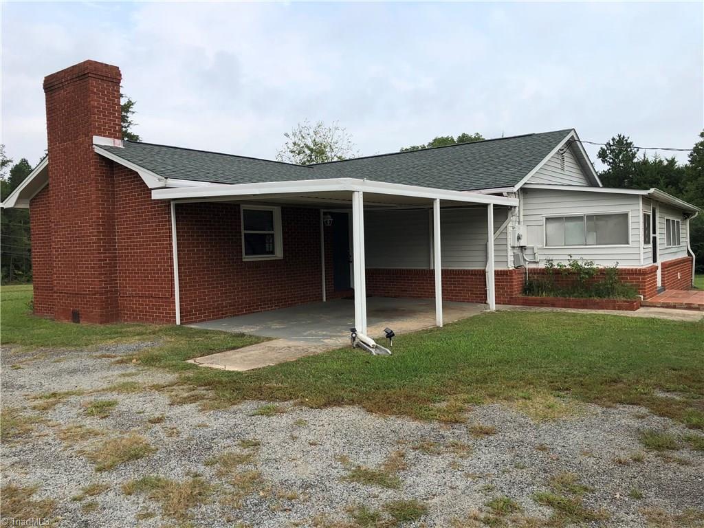 3426 Hoover Hill Road Trinity, NC 27370 - Photo 4 of 25