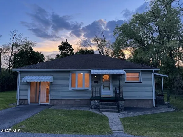 $109,000 | 3935 Oak Avenue, Altoona, PA 16601