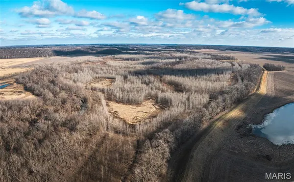 $1,190,000 | 0 Northwest 850 Avenue, Eldred, IL 62027