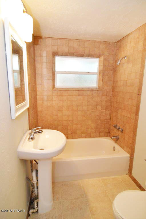 3 Live Oak Road Palm Coast, FL 32137 - Photo 12 of 15 DSC_2033final