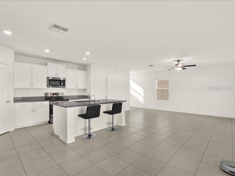 6213 Back Forty Loop Zephyrhills, FL 33541 - Photo 16 of 57