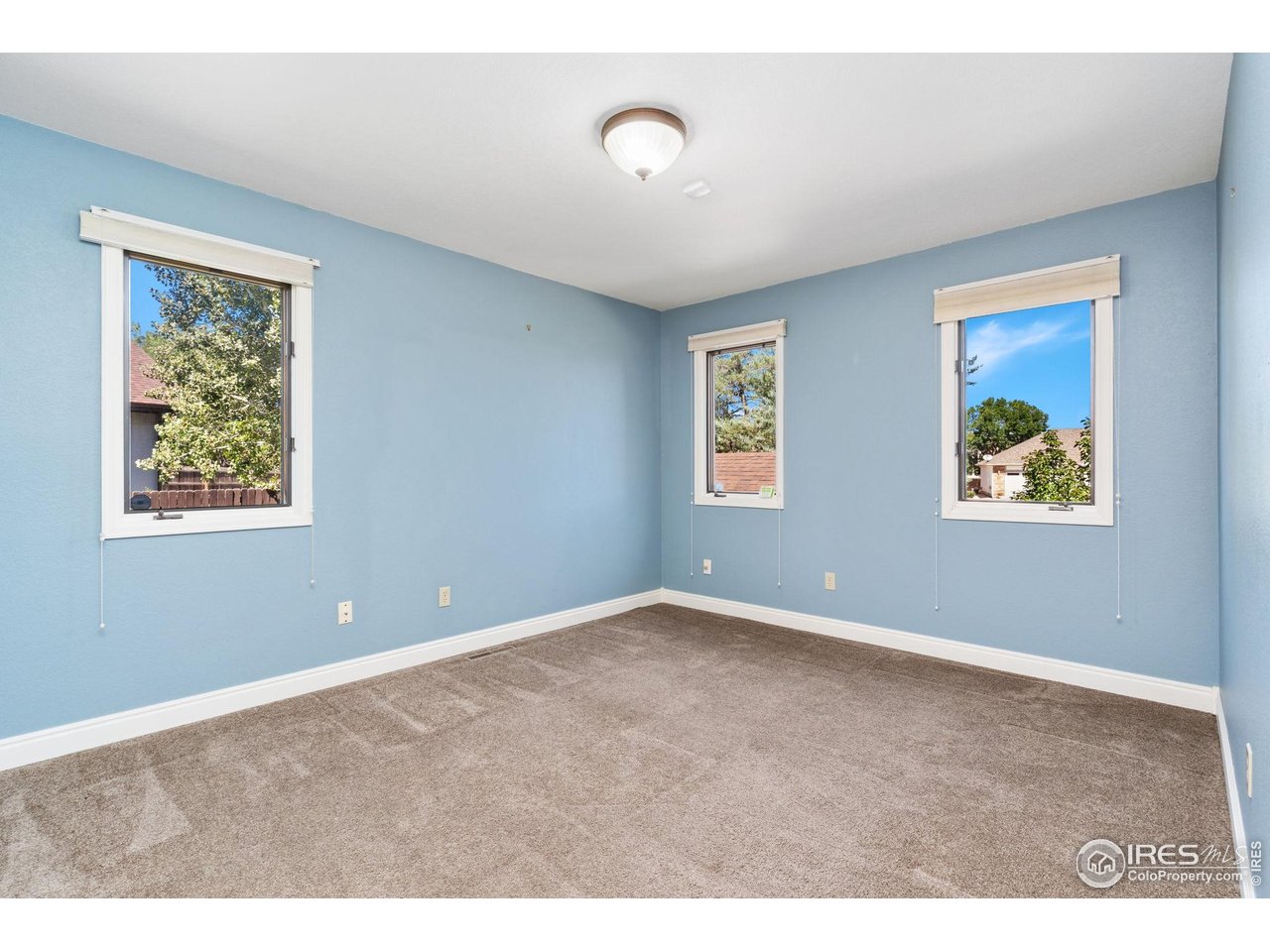 4331 West 16th Street Road Greeley, CO 80634 - Photo 20 of 41 Main Floor Bedroom 3