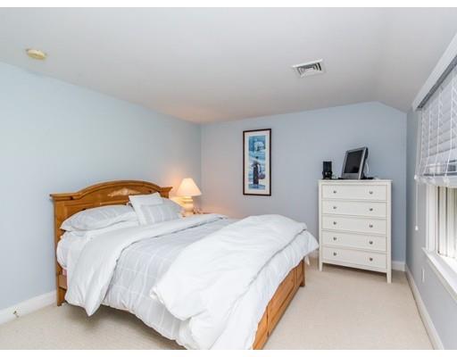 27 Greensward Road Mashpee, MA 02649 - Photo 21 of 30