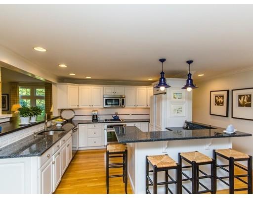 27 Greensward Road Mashpee, MA 02649 - Photo 7 of 30