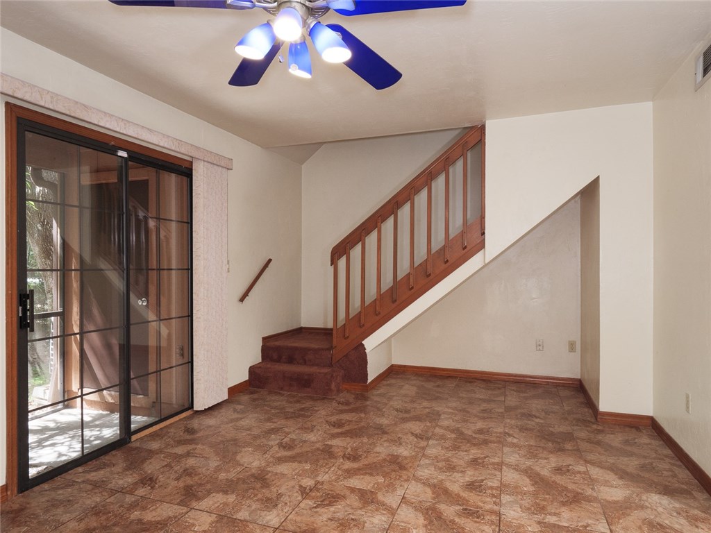 914 Southwest 56th Terrace Gainesville, FL 32607 - Photo 11 of 22 Gallery Image 11