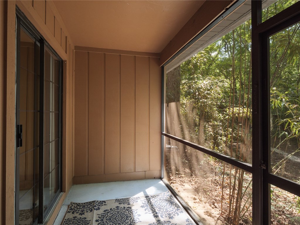 914 Southwest 56th Terrace Gainesville, FL 32607 - Photo 13 of 22 Gallery Image 13