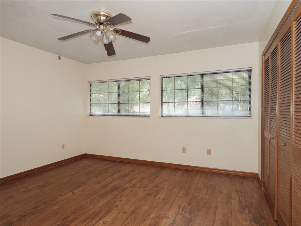 914 Southwest 56th Terrace Gainesville, FL 32607 - Photo 18 of 22 Gallery Image 18