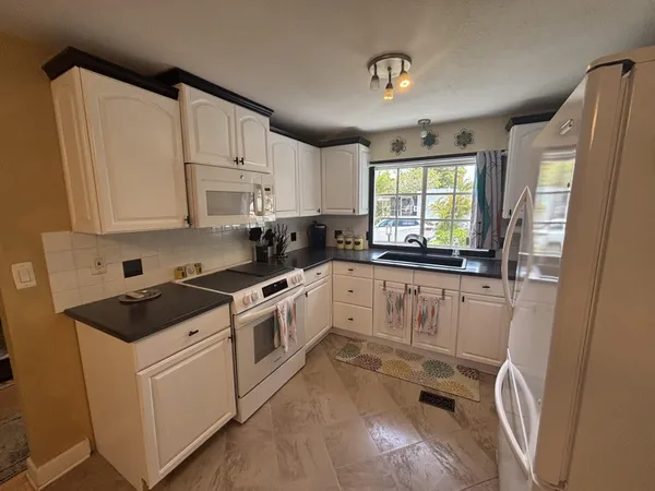 $74,999 | 1813 Sabel Drive, Deerfield Beach, FL 33442