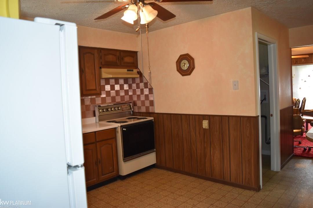 4055 Pointe Tremble Road, Unit 1 Algonac, MI 48001 - Photo 17 of 25