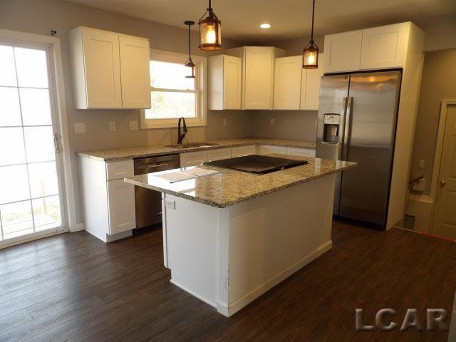 3534 Deerfield Road Adrian, MI 49221 - Photo 4 of 18 50169757-49487537-d3b0-47d7-9bc9-45ab96ab36bc.JPG