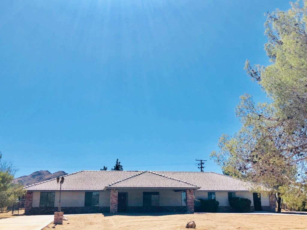 15911 Nancotta Road Apple Valley, CA 92307 - Photo 1 of 1 Gallery Image 1