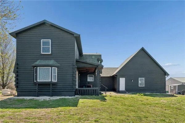 $650,000 | 1113 Southwest 500th Road, Holden, MO 64040