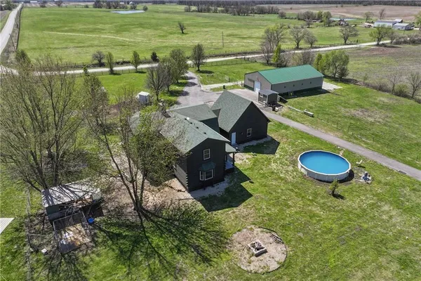 $650,000 | 1113 Southwest 500th Road, Holden, MO 64040
