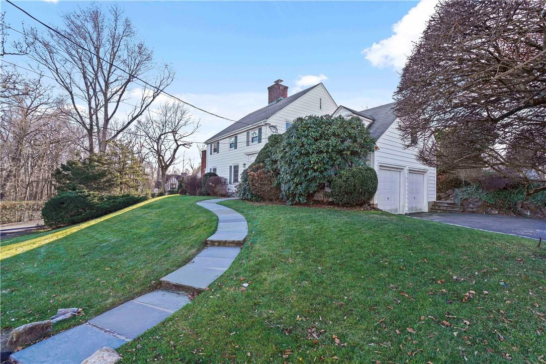 Welcome To This Classy Colonial!