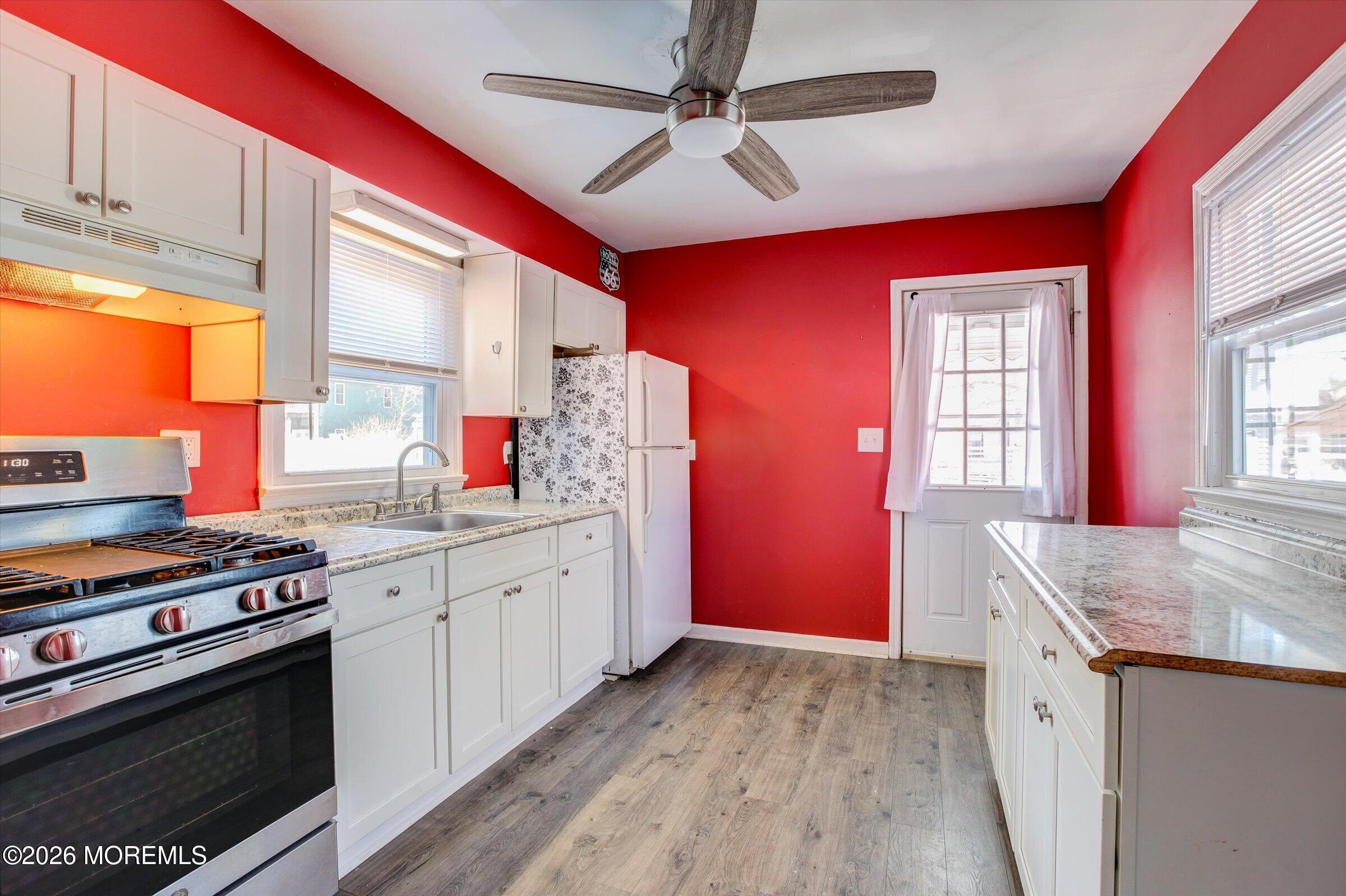 2 Chingarora Avenue Keyport, NJ 07735 - Photo 12 of 31 12-2 Chingarora Ave, Keyport08