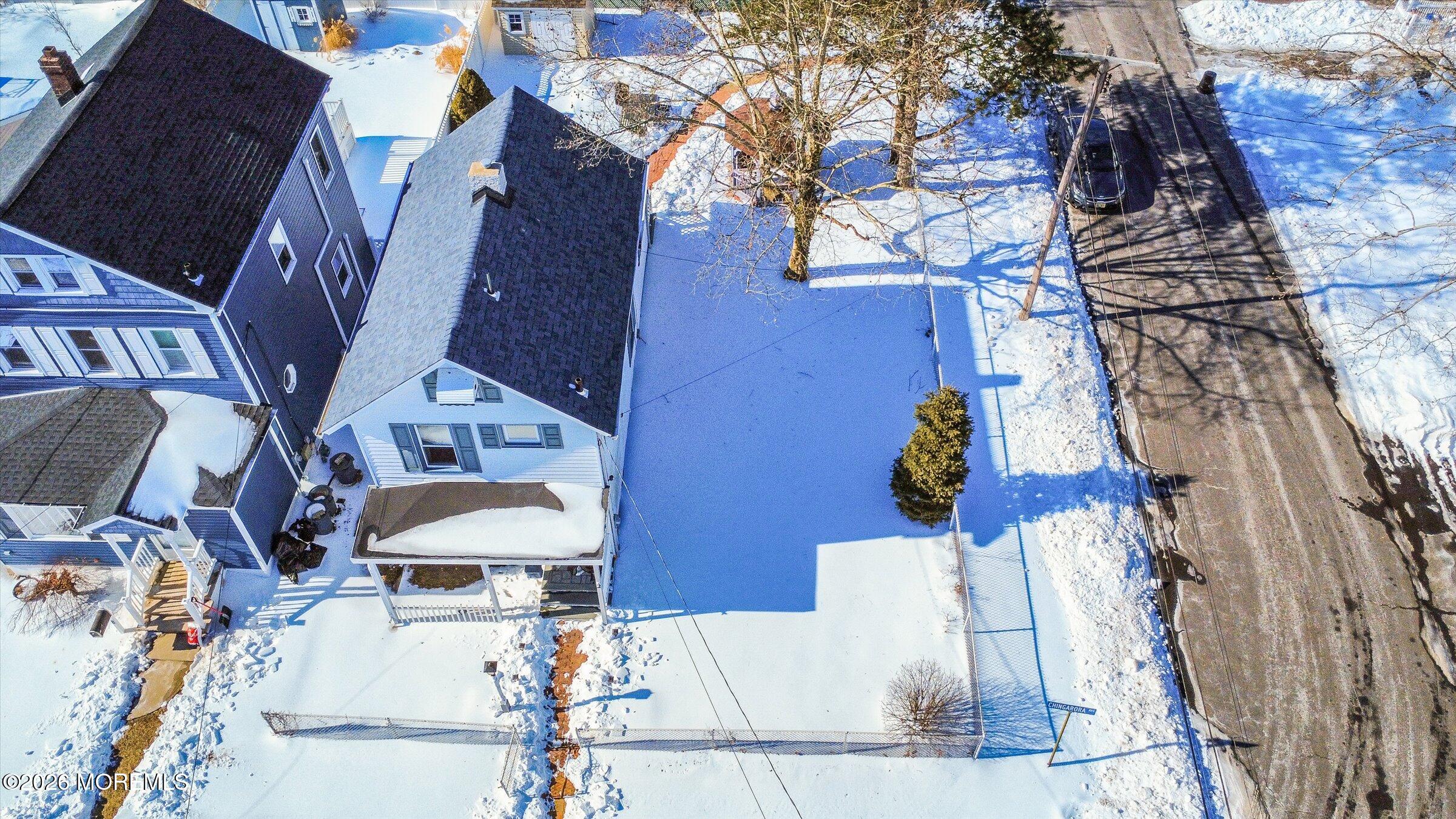 2 Chingarora Avenue Keyport, NJ 07735 - Photo 4 of 31 04-2 Chingarora Ave aerial photos, Keypo