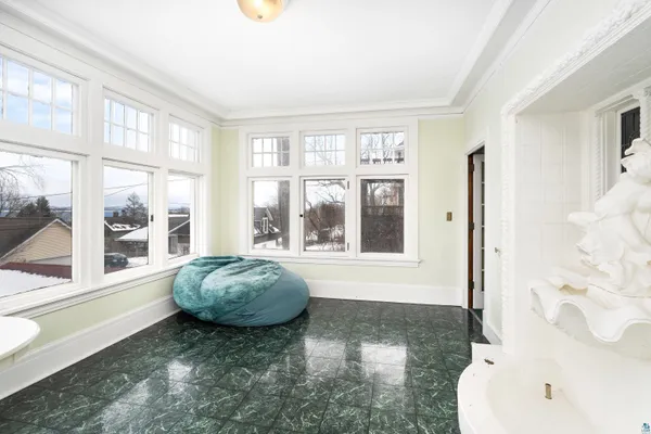 $739,900 | 2514 East Superior Street, Duluth, MN 55812