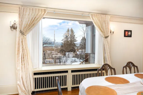 $739,900 | 2514 East Superior Street, Duluth, MN 55812