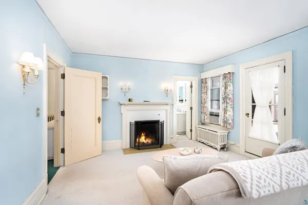$739,900 | 2514 East Superior Street, Duluth, MN 55812