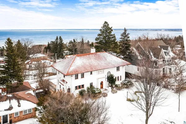 $775,000 | 2514 East Superior Street, Duluth, MN 55812