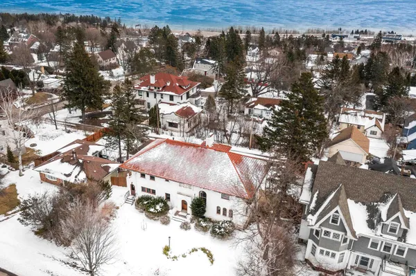 $739,900 | 2514 East Superior Street, Duluth, MN 55812