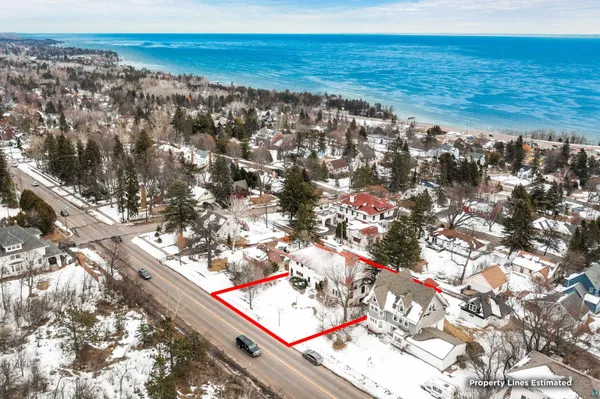 $739,900 | 2514 East Superior Street, Duluth, MN 55812