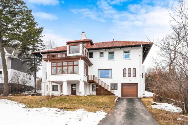 $775,000 | 2514 East Superior Street, Duluth, MN 55812