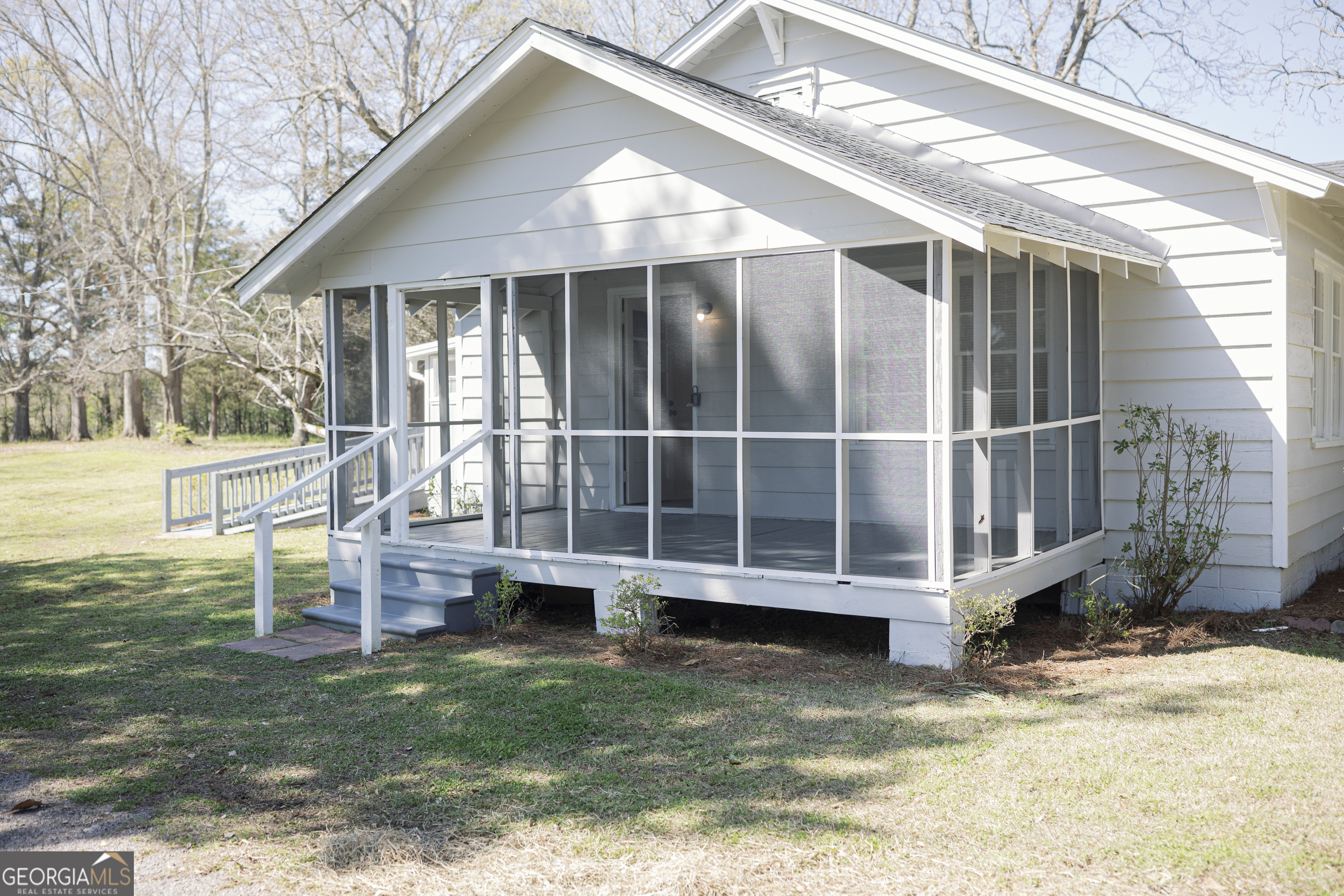 98 Hearn Road LaGrange, GA 30240 - Photo 9 of 60